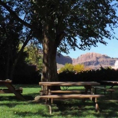 The Virginian Inn Moab Downtown Exterior foto